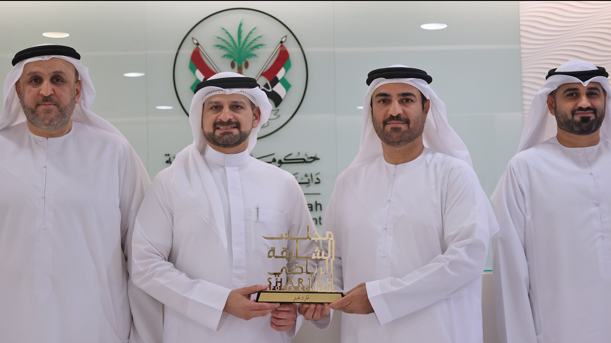 أشغال الشارقة والمجلس الرياضي يعززان الشراكة لدعم المنشآت الرياضية 