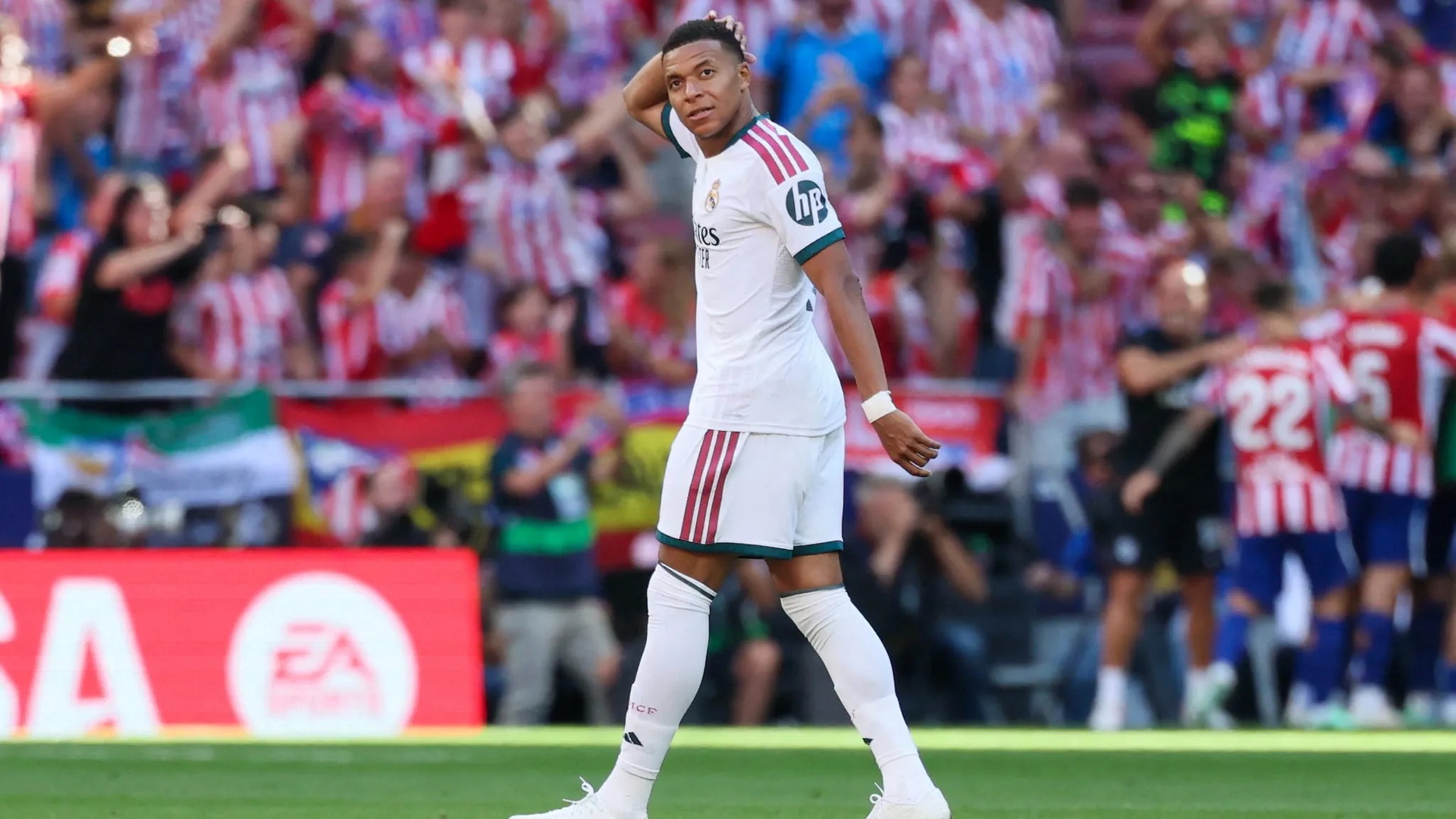 Mbappé misses France training session with flu 
