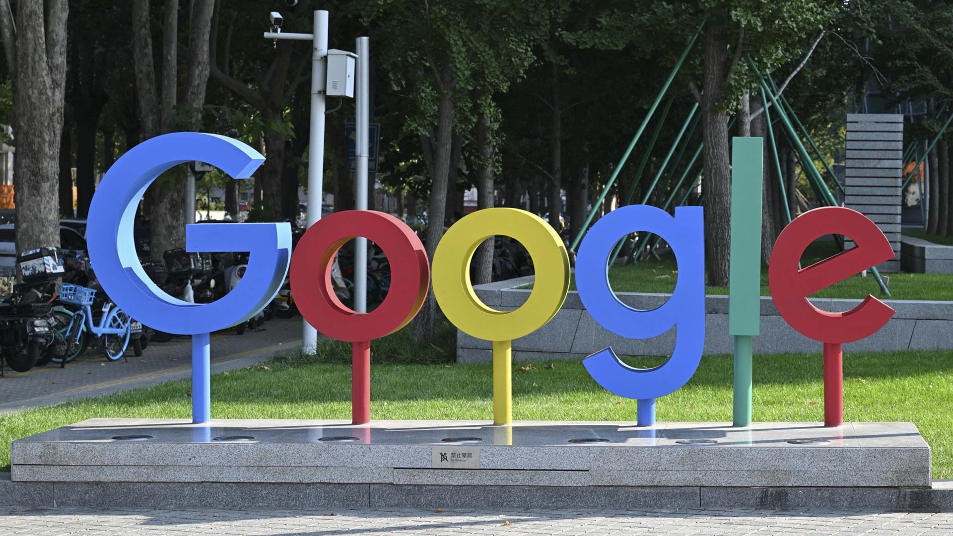 Google tests Flipkart shopping on Gemini and AI Mode