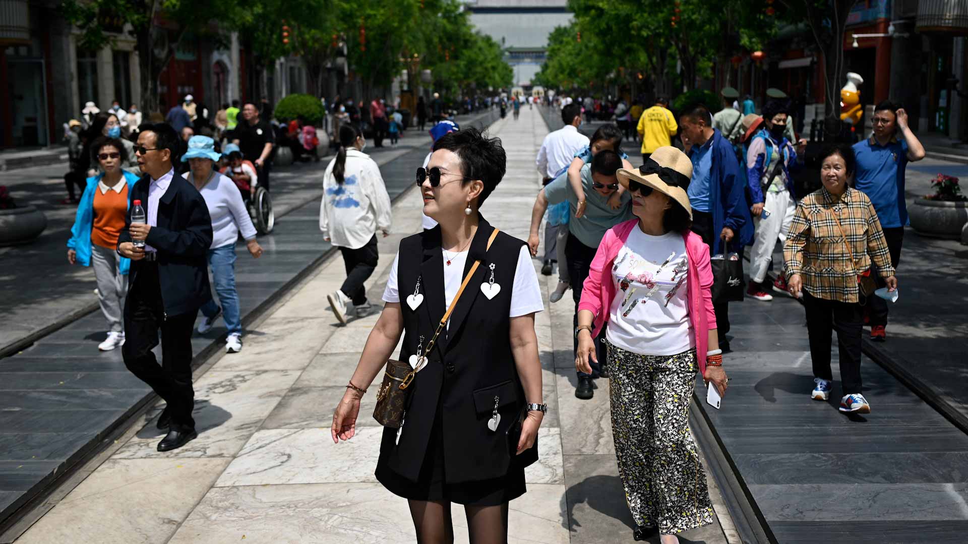 China population to begin shrinking by 2025