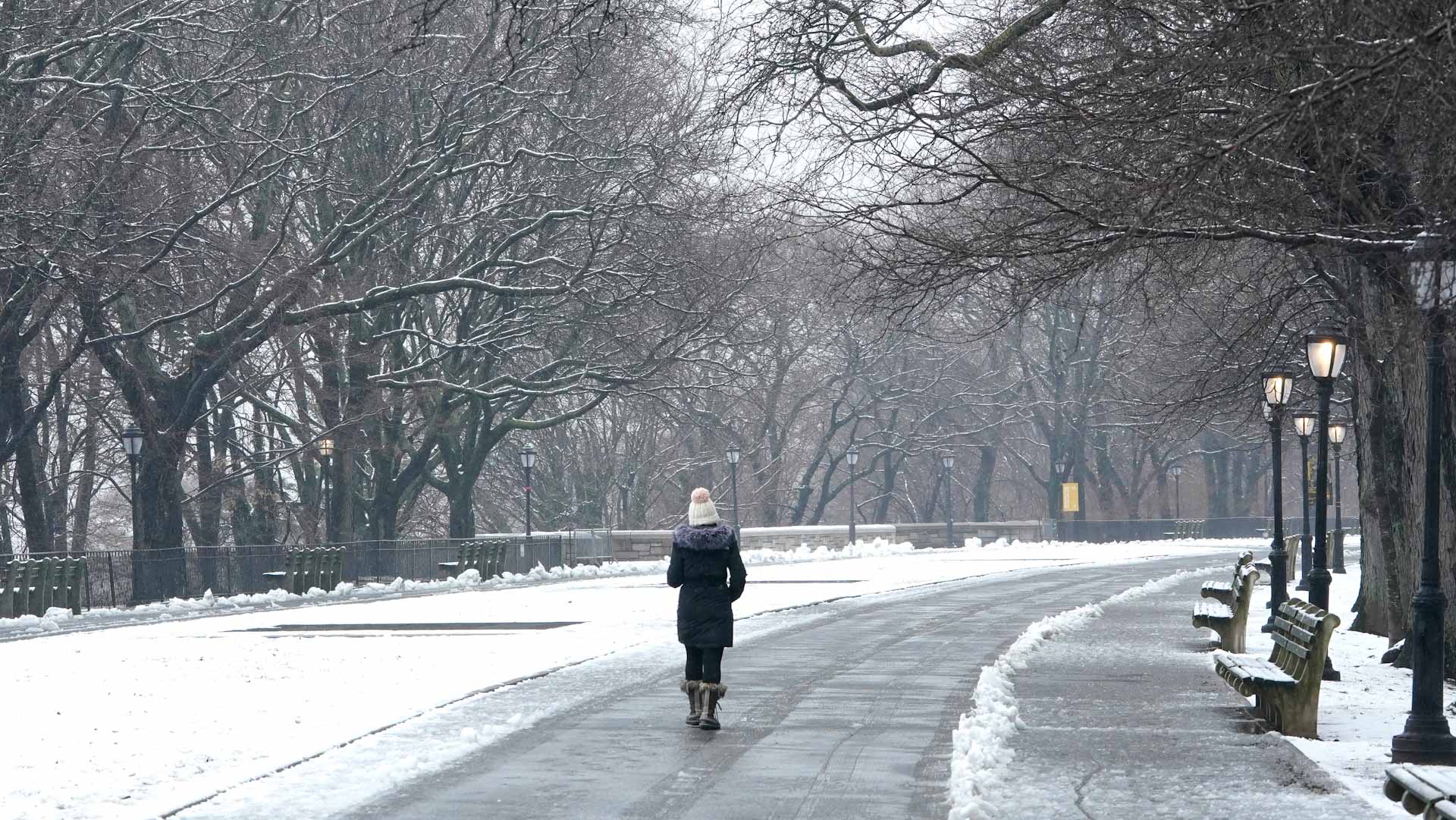 New York awaits winter storm that could end twoyear snow drought