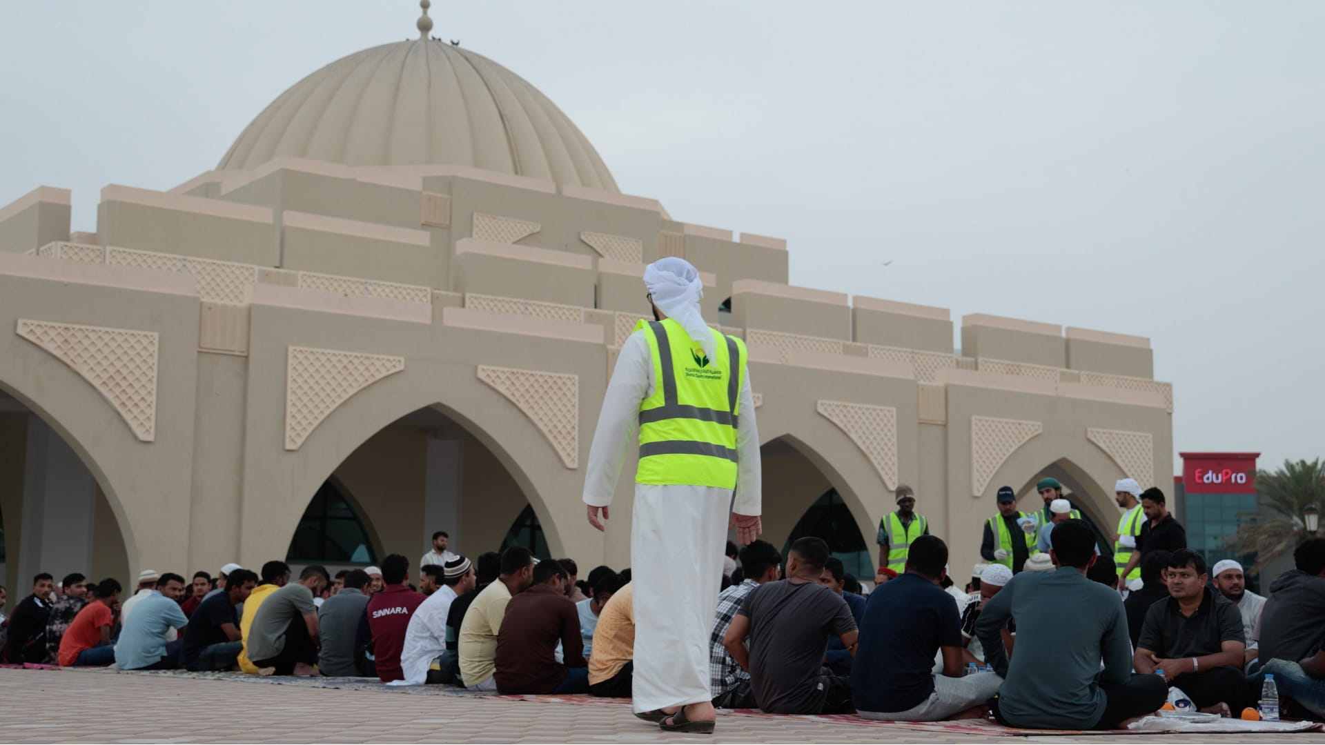 SCI 467,670 Iftar meals distributed until midRamadan